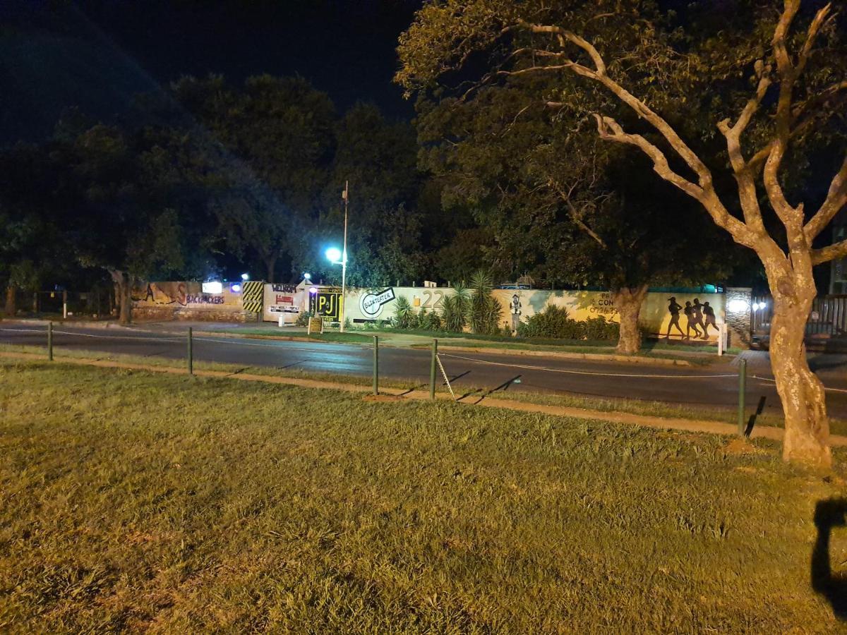 Paljas Backpackers Hotel Potchefstroom Exterior foto