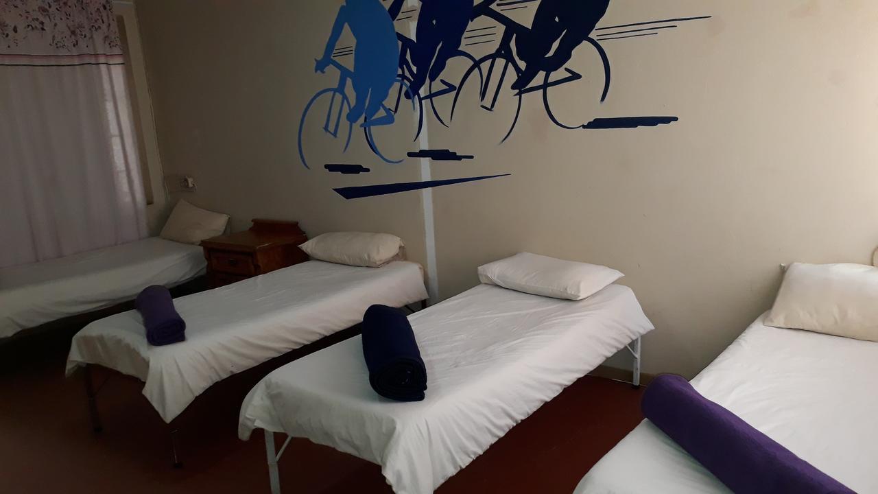 Paljas Backpackers Hotel Potchefstroom Exterior foto