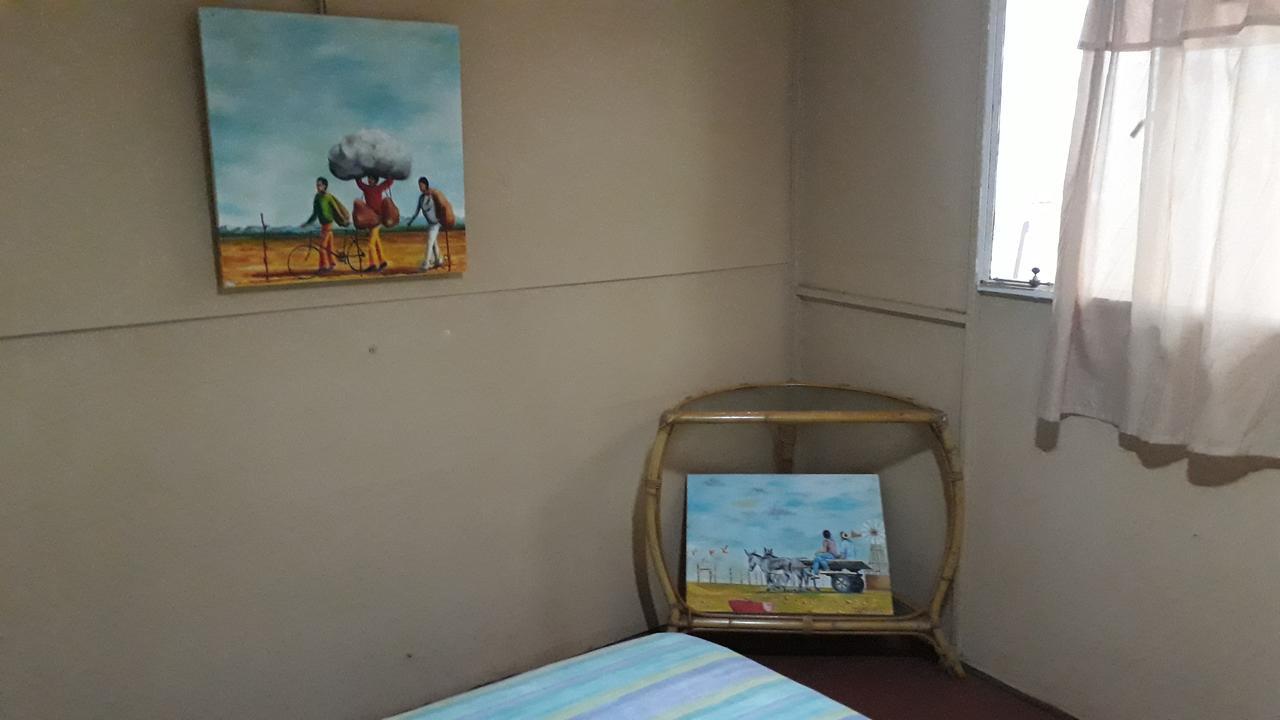 Paljas Backpackers Hotel Potchefstroom Exterior foto